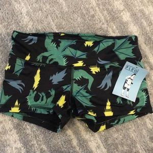 Fleo Shorts